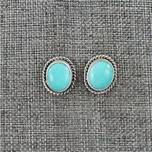 Turquoise Stud Earrings N1753